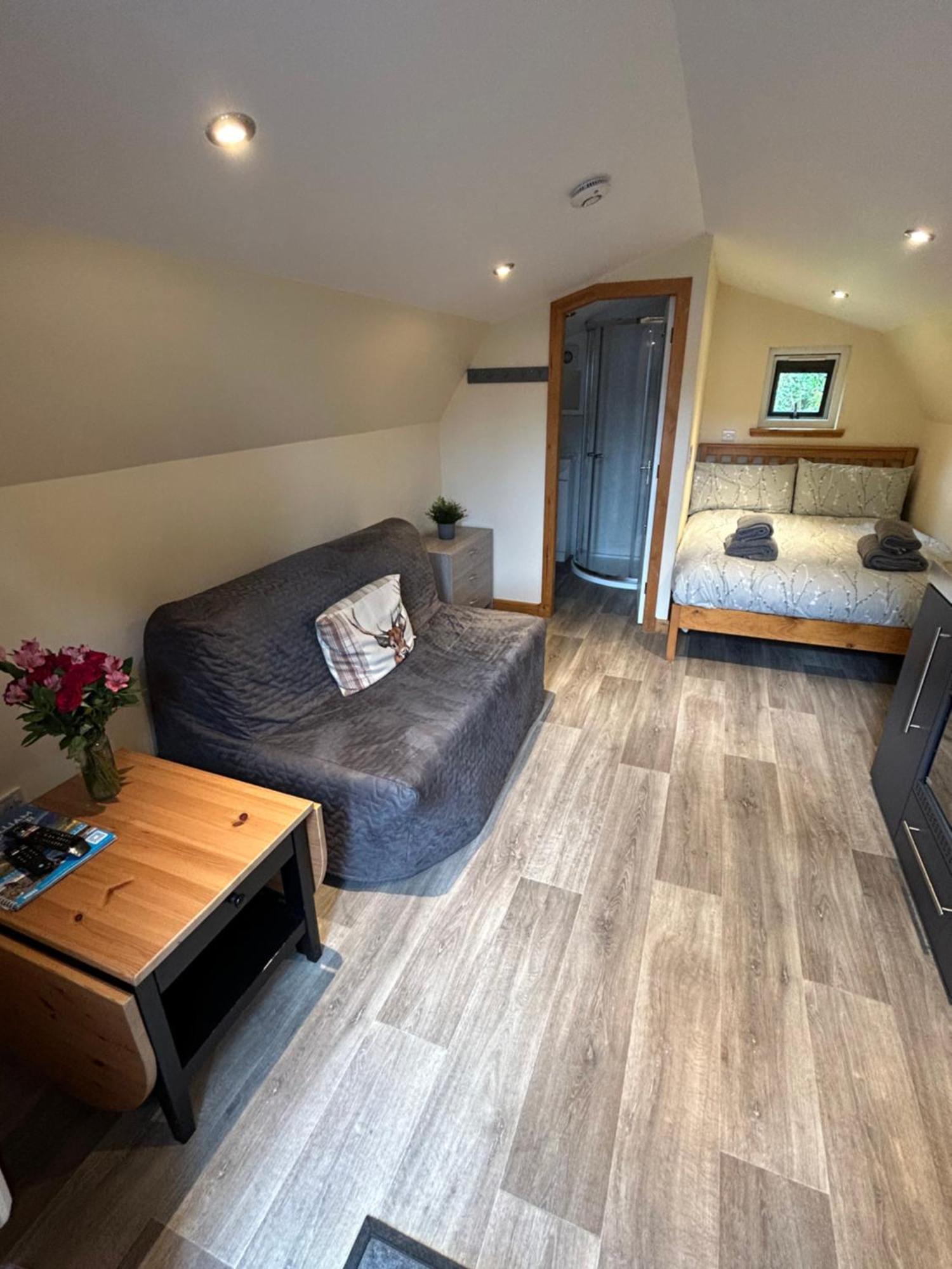 Morvan Pod & Hot Tub Fort William Eksteriør bilde